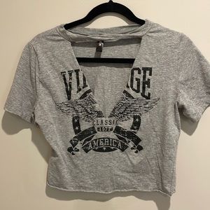 JNK Gray Short Sleeve Cropped Deep V T-Shirt Women’s Size Small